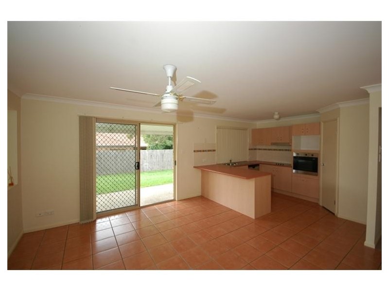 22 Starr Street, Forest Lake QLD 4078