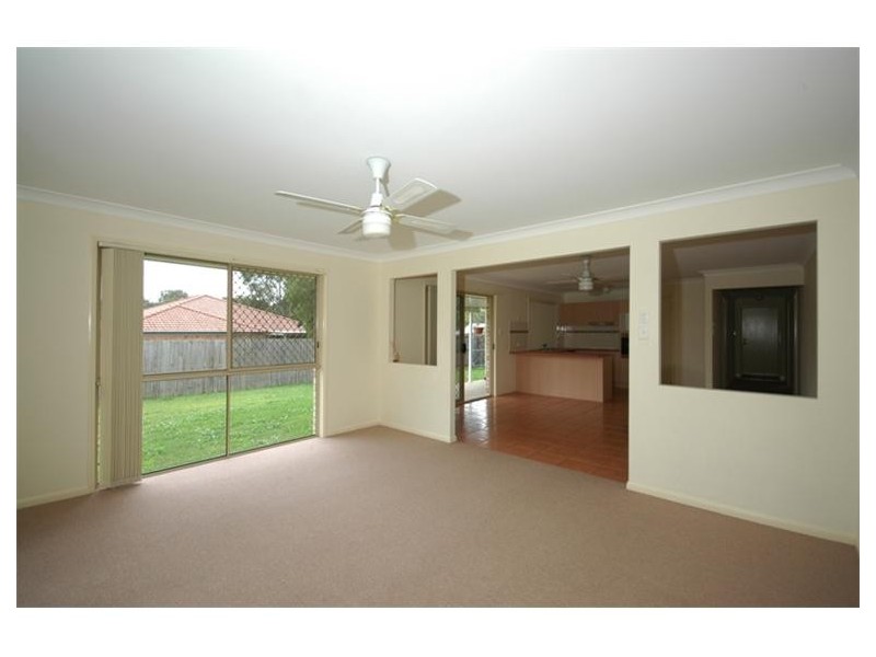 22 Starr Street, Forest Lake QLD 4078