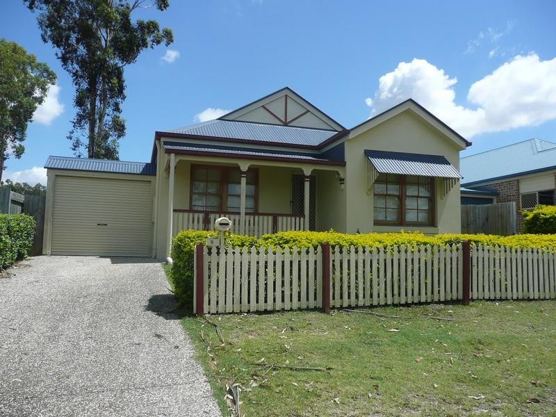 9 Berkshire Place, Springfield Lakes QLD 4300