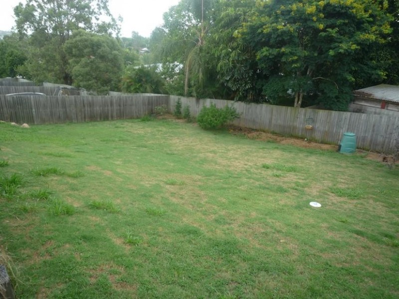 16 Greta Court, Camira QLD 4300