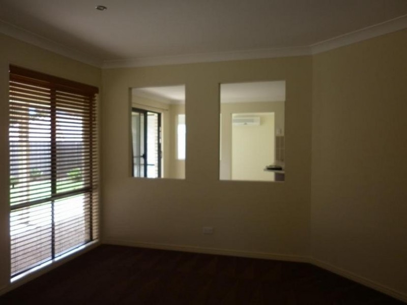 12 Jupiter Circuit, Springfield Lakes QLD 4300