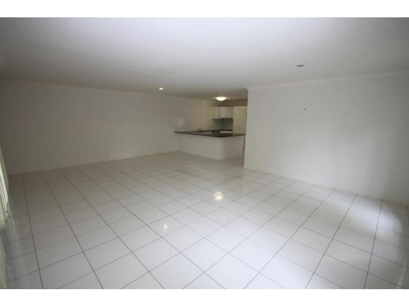 1 & 2/230 Eagle Street, Collingwood Park QLD 4301