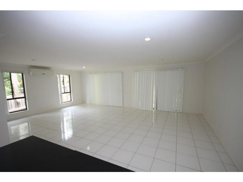 1 & 2/230 Eagle Street, Collingwood Park QLD 4301