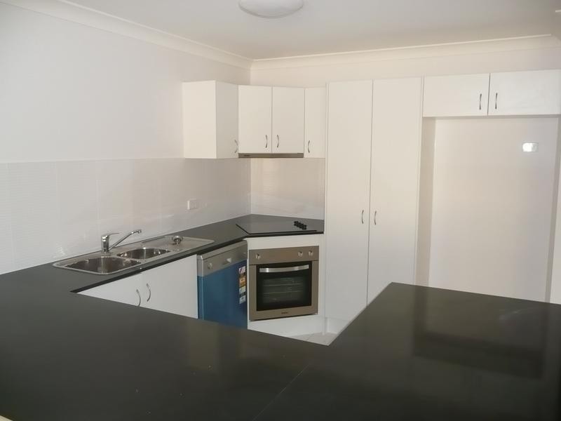 1 & 2/230 Eagle Street, Collingwood Park QLD 4301
