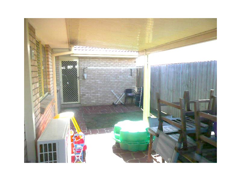 33 Greenleaf, Springfield Lakes QLD 4300