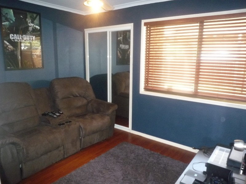 6 Irving Court, Collingwood Park QLD 4301