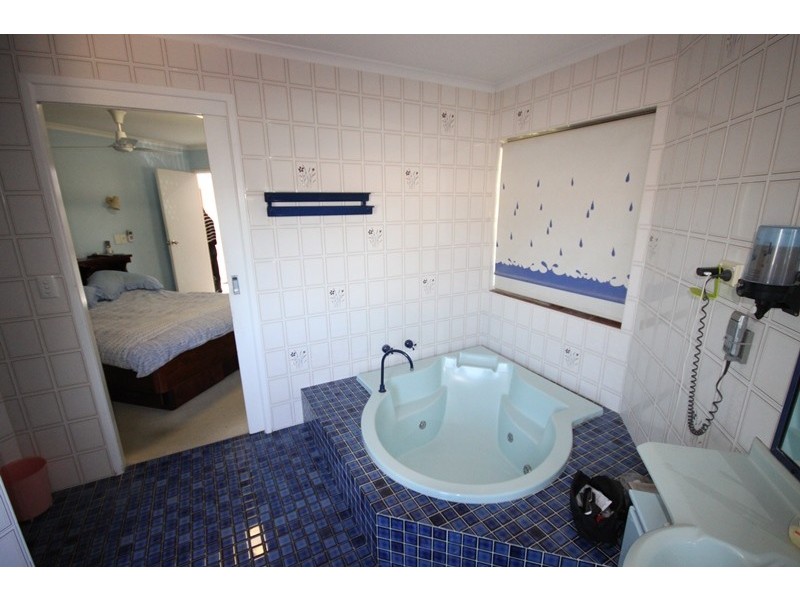 27 Shannon Street, Redbank Plains QLD 4301