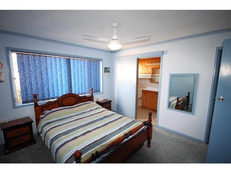 27 Shannon Street, Redbank Plains QLD 4301