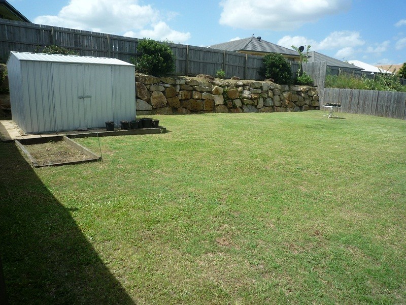 12 Collins Street, Collingwood Park QLD 4301