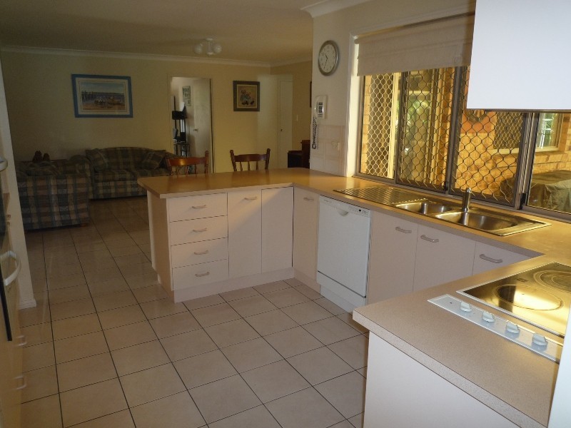 7 Dawson Court, Collingwood Park QLD 4301