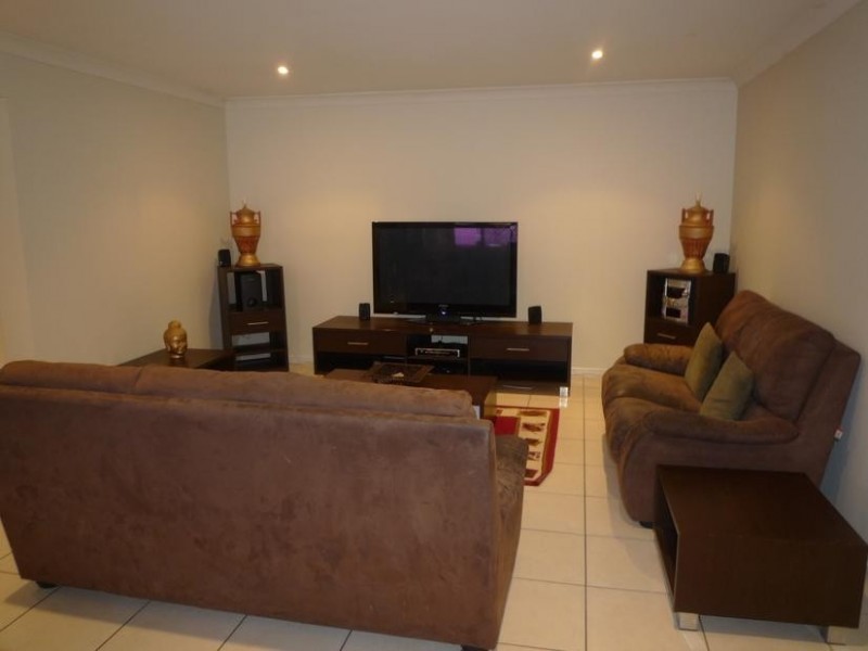 225 Eagle Street, Collingwood Park QLD 4301