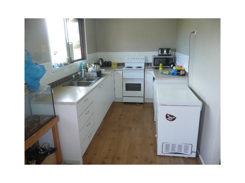 12 Brick, Redbank QLD 4301