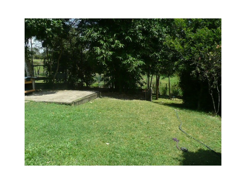 12 Brick, Redbank QLD 4301