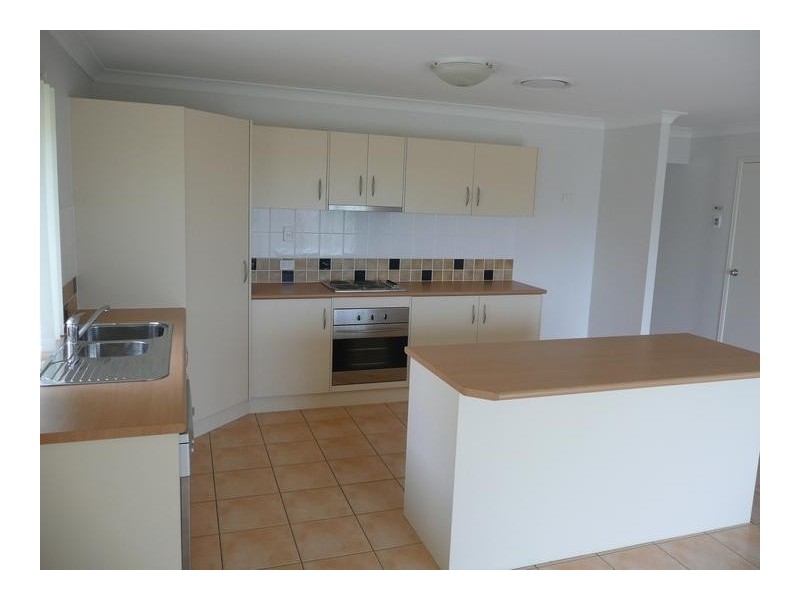 24 Isabella Street, Collingwood Park QLD 4301