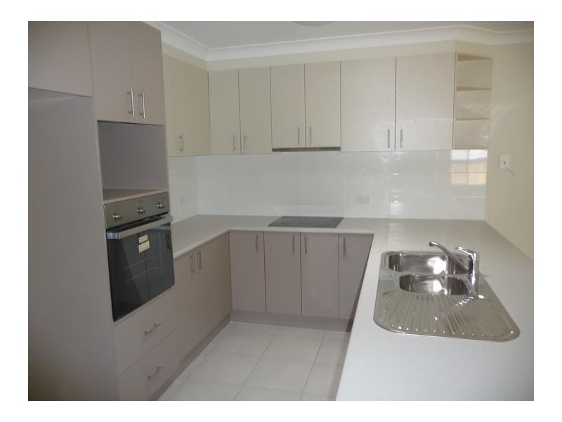 1/19 Ashfield Street, North Ipswich QLD 4305