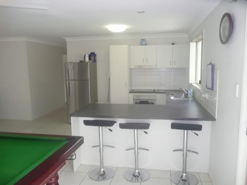 92 Sunview Rd, Springfield QLD 4300