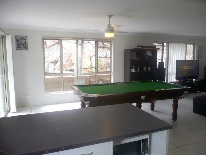 92 Sunview Rd, Springfield QLD 4300