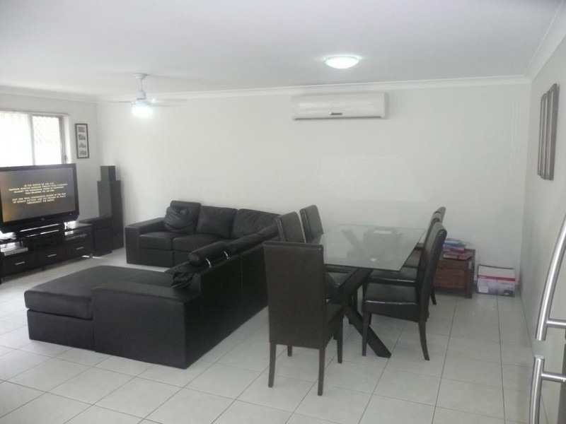 92 Sunview Rd, Springfield QLD 4300