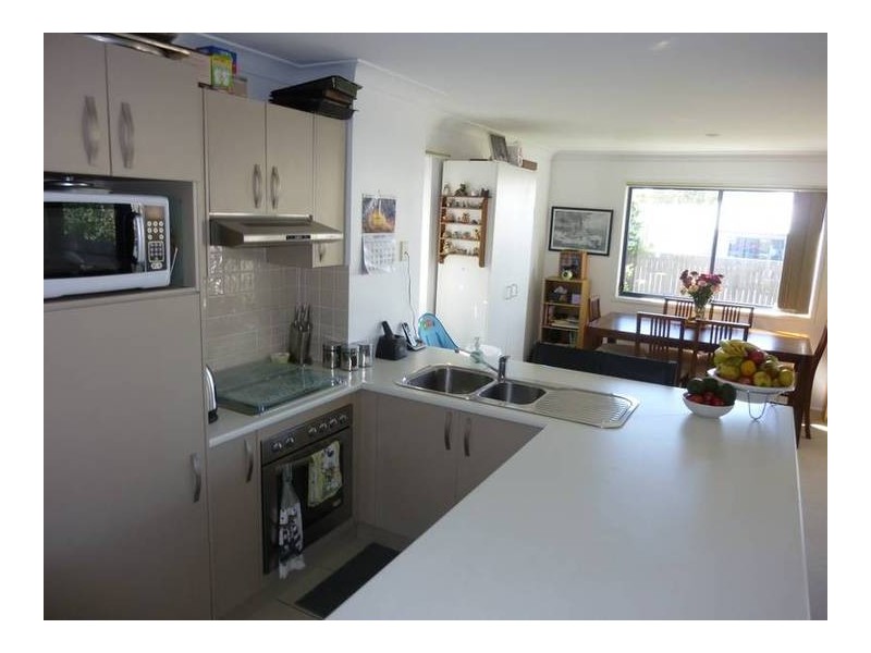 1/26 Commercial Drive, Springfield QLD 4300