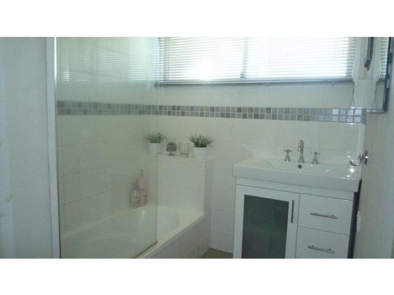 47 Law, Redbank QLD 4301