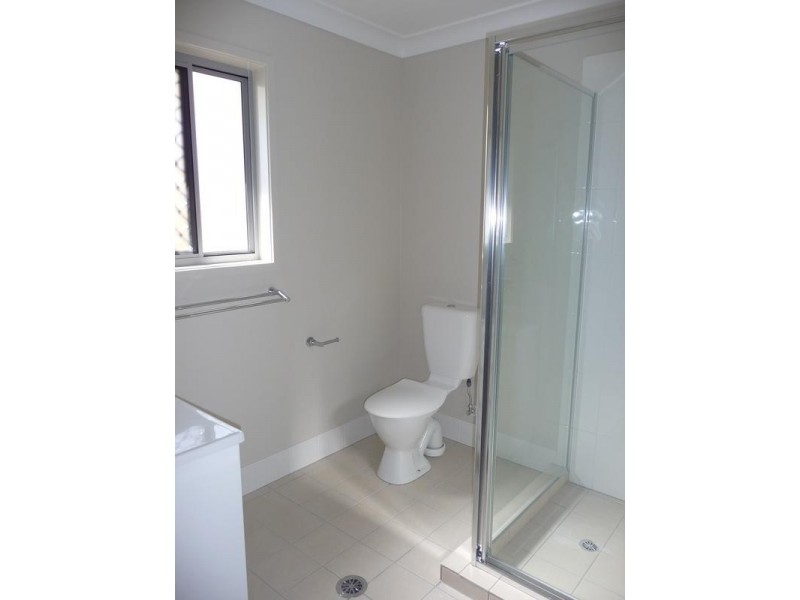 70 Harold Reinhardt Drive, Redbank Plains QLD 4301