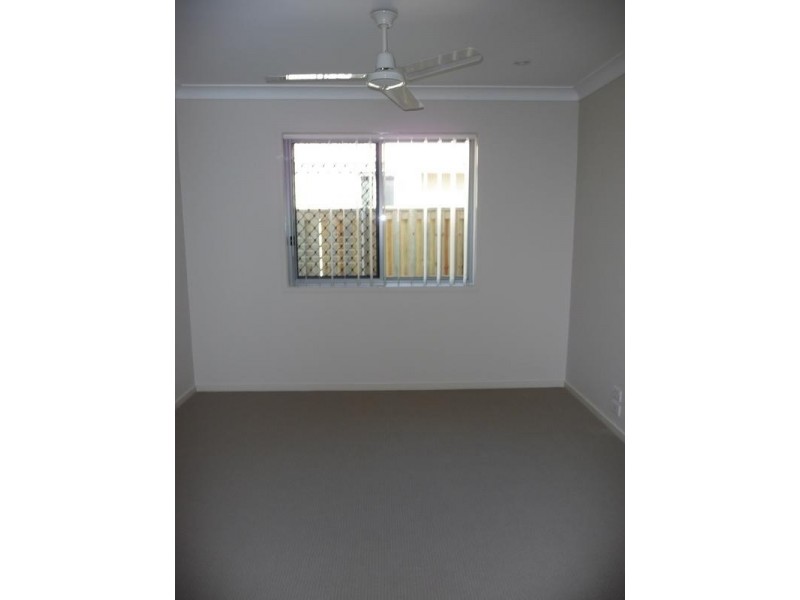 70 Harold Reinhardt Drive, Redbank Plains QLD 4301