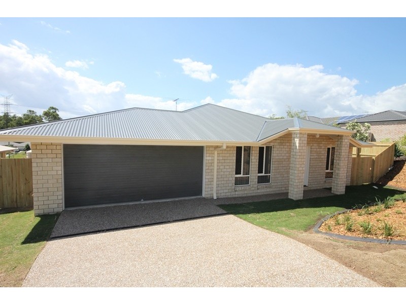 4 foundation, Collingwood Park QLD 4301