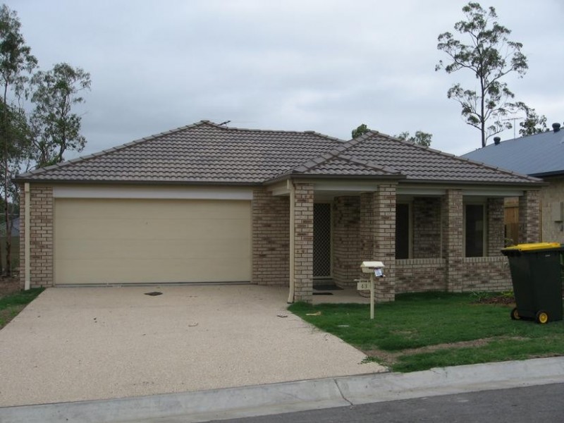 43 Gippsland Circuit, Forest Lake QLD 4078