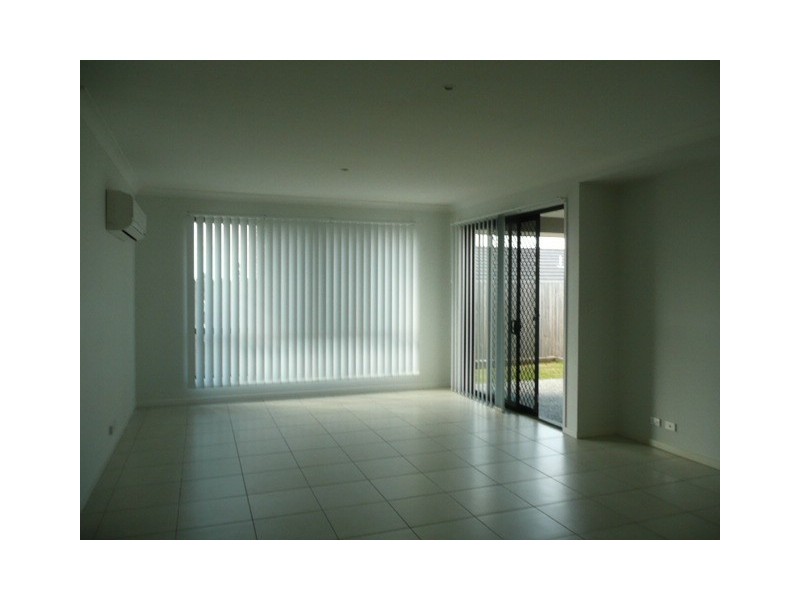 31 The Promenade, Springfield Lakes QLD 4300