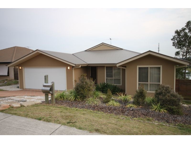 10 Flora Link, Springfield Lakes QLD 4300