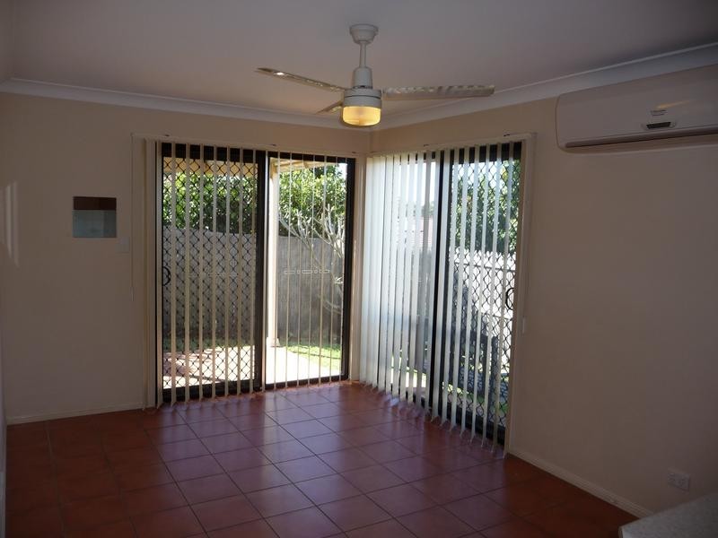 2 Montville, Forest Lake QLD 4078