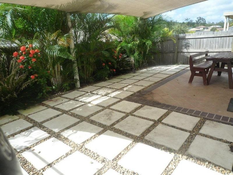 90 Collins Street, Collingwood Park QLD 4301