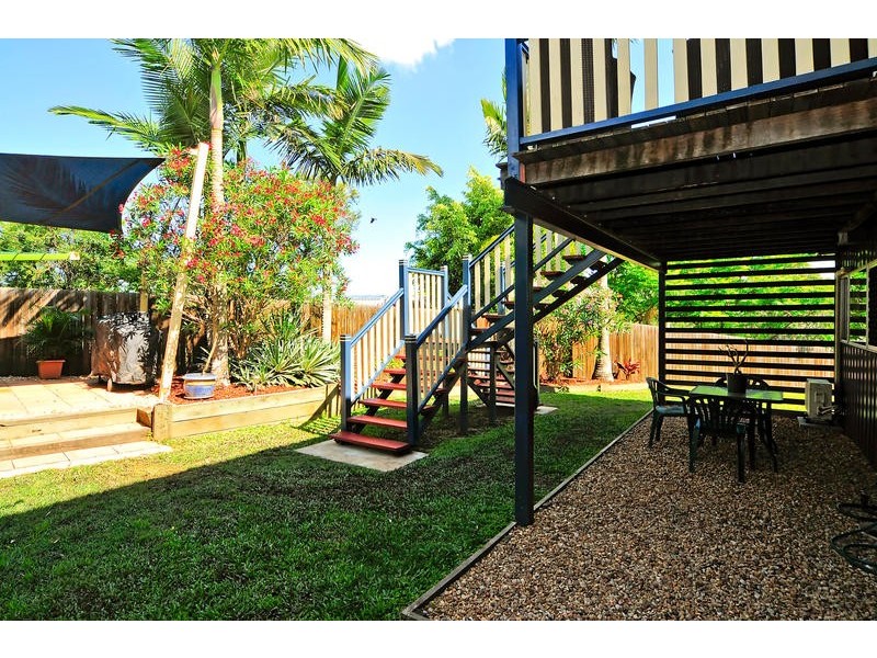 6 duncan Street, Riverview QLD 4303