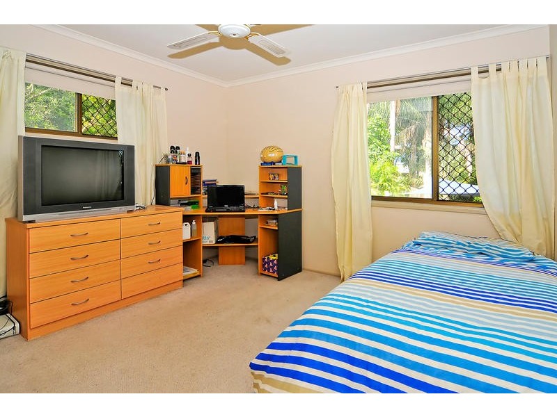 6 duncan Street, Riverview QLD 4303