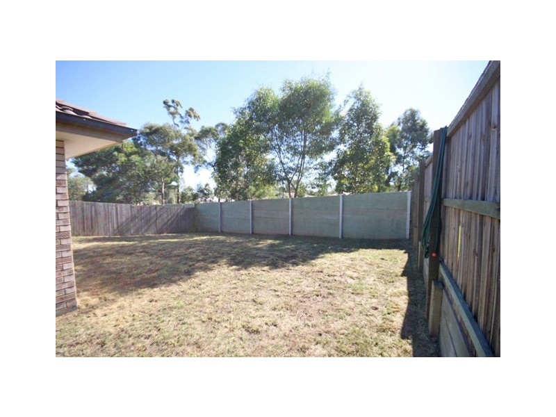 43 Gippsland Circuit, Forest Lake QLD 4078