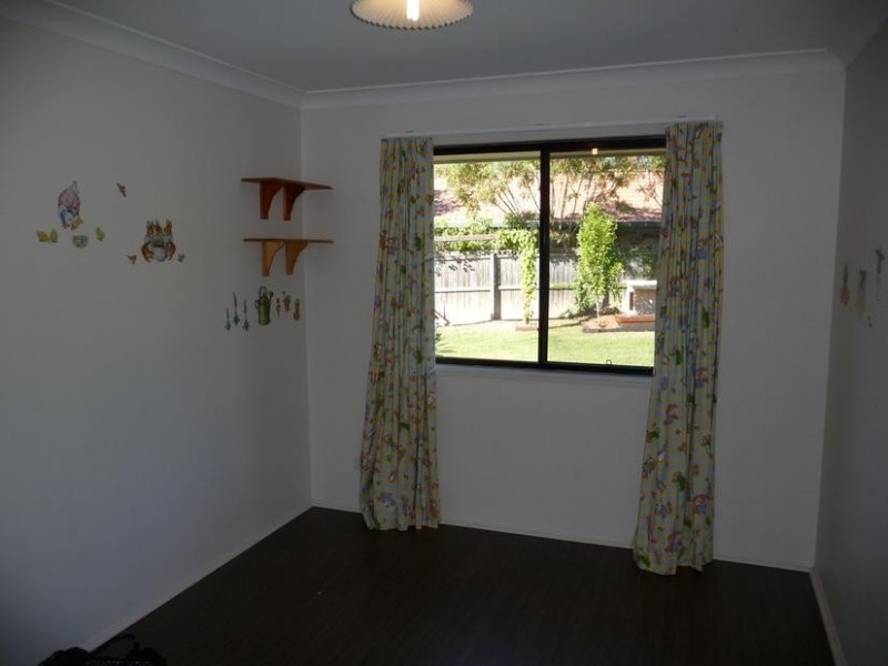 6 Pistachio, Camira QLD 4300