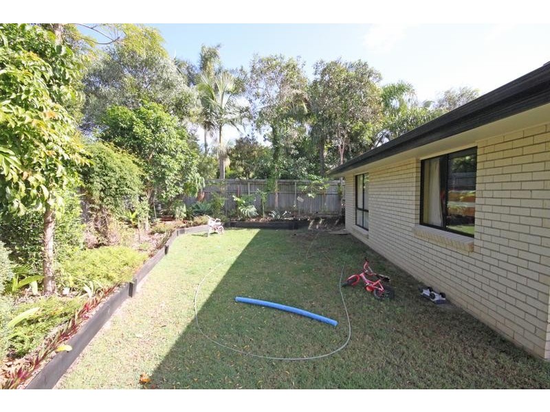 6 Pistachio, Camira QLD 4300