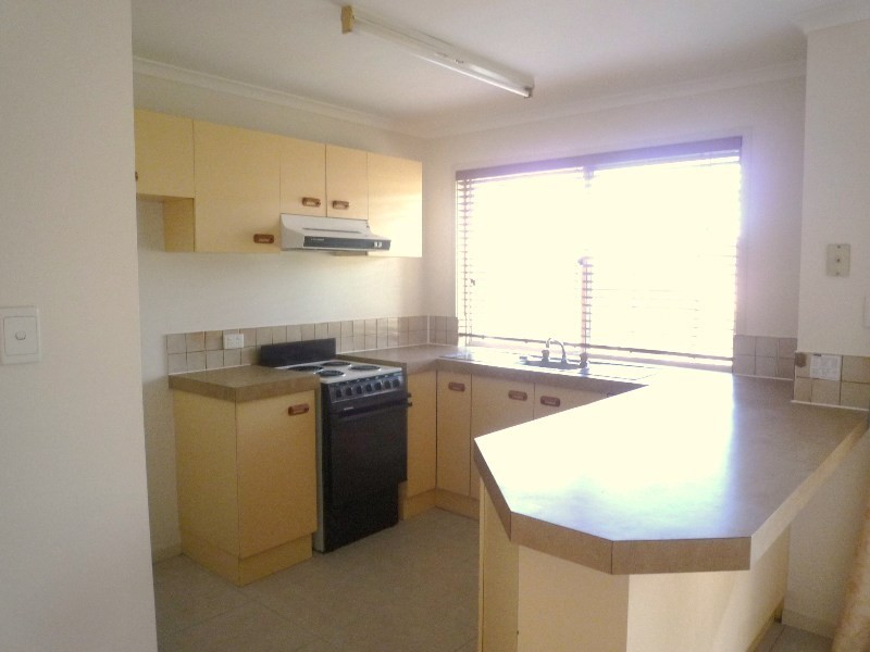 4/43 Henty Drive, Redbank Plains QLD 4301