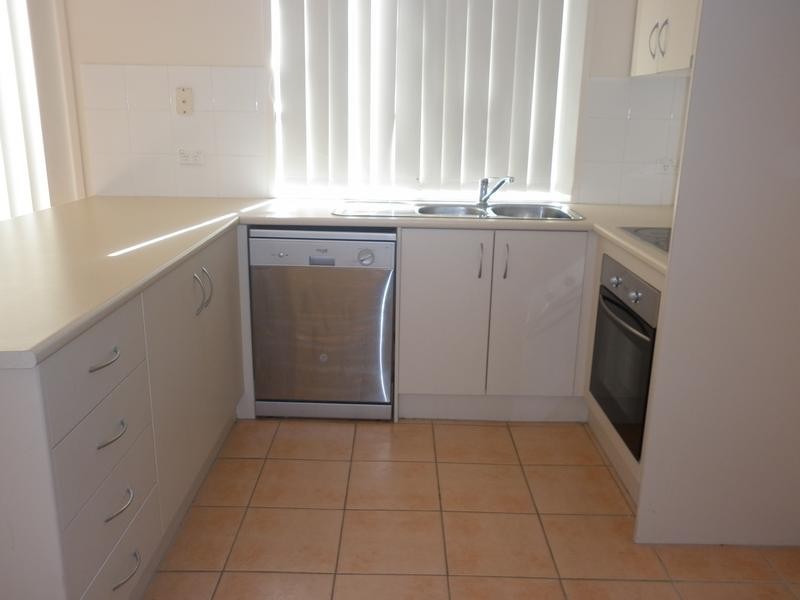 27 Isabella Street, Collingwood Park QLD 4301