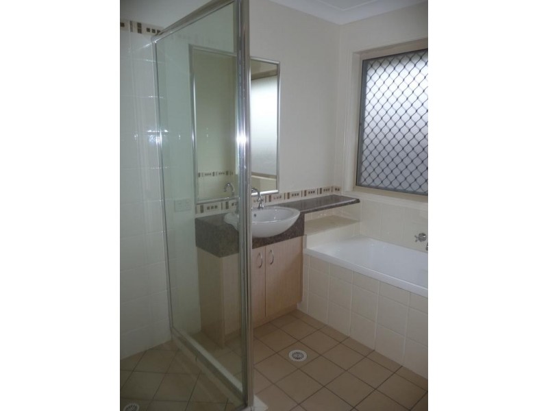 10 Sands Court, Collingwood Park QLD 4301