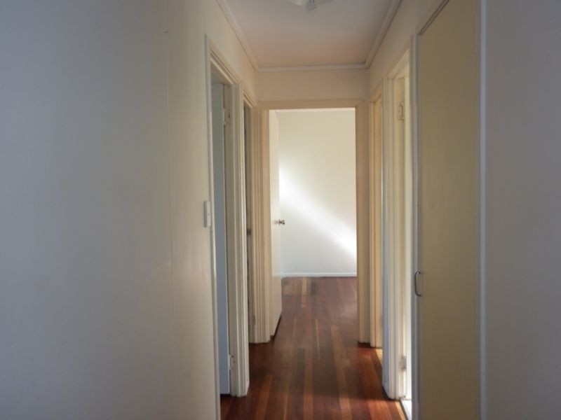 2 Ashworth Street, Gailes QLD 4300