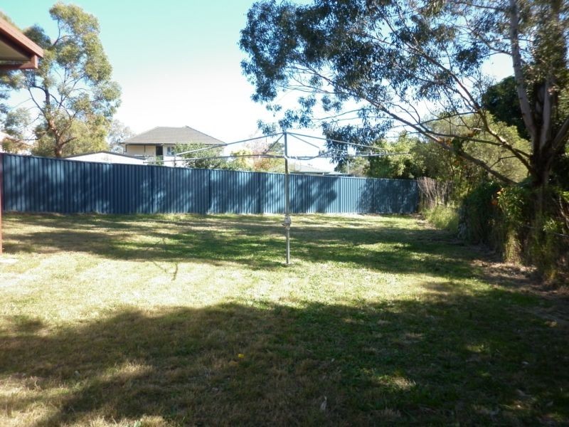 2 Ashworth Street, Gailes QLD 4300