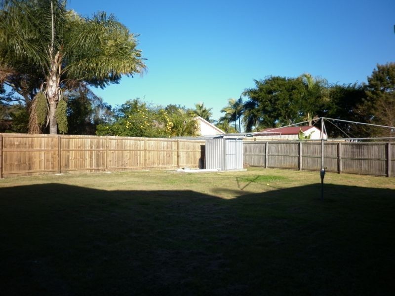 7 Knowles, Redbank Plains QLD 4301