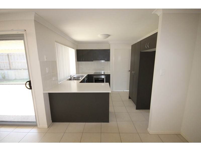 6 Macbride Court, Collingwood Park QLD 4301