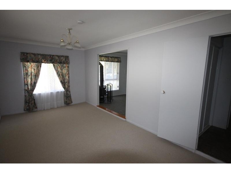 3 sheoak Court, Redbank Plains QLD 4301