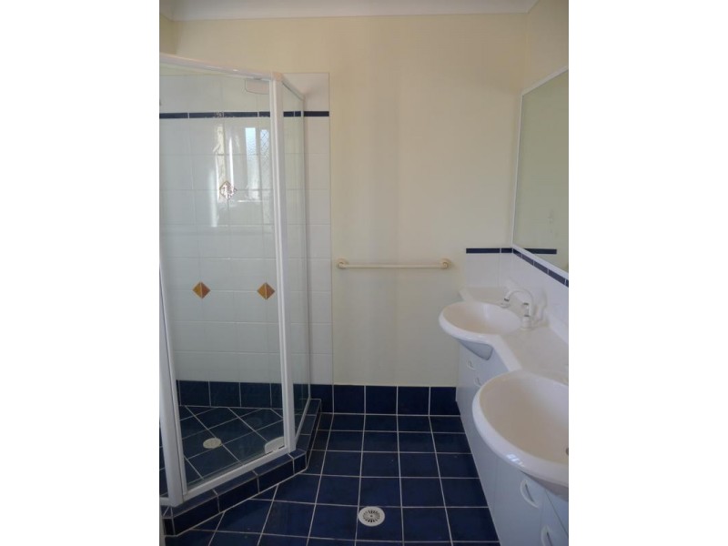 95 Sharpless Rd, Springfield QLD 4300