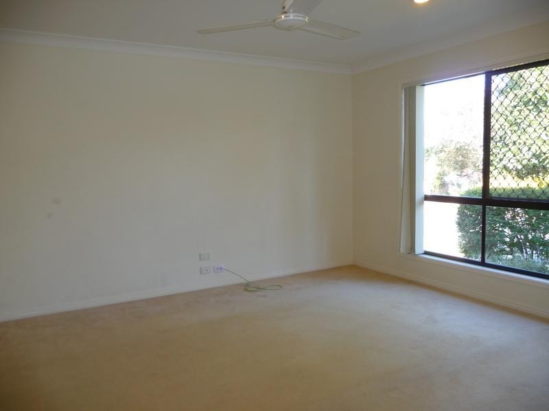 95 Sharpless Rd, Springfield QLD 4300