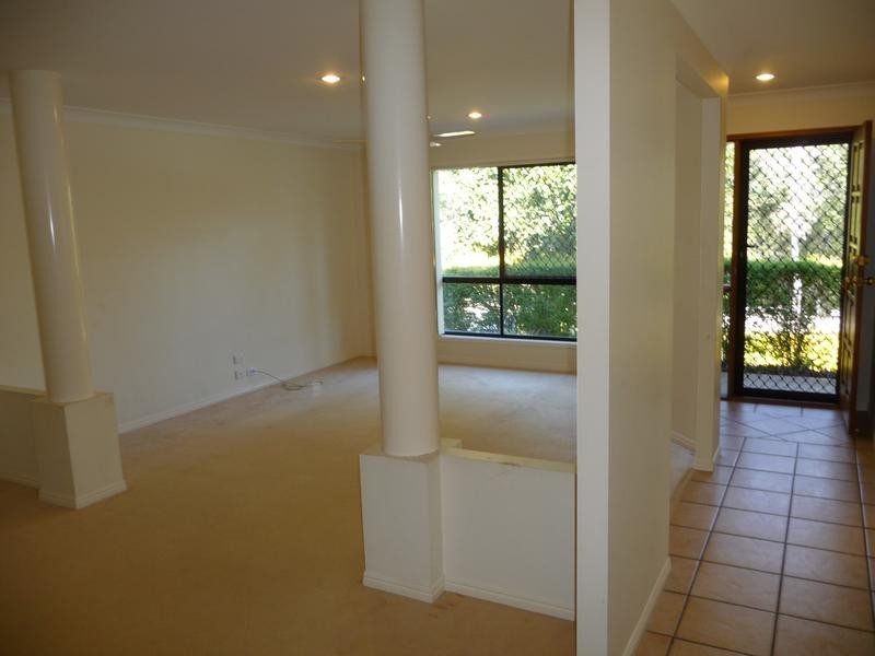 95 Sharpless Rd, Springfield QLD 4300