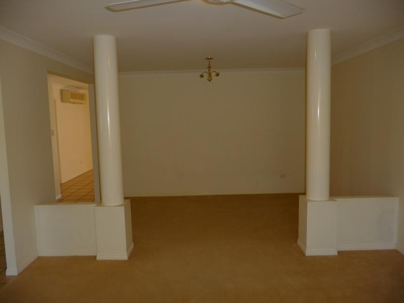 95 Sharpless Rd, Springfield QLD 4300