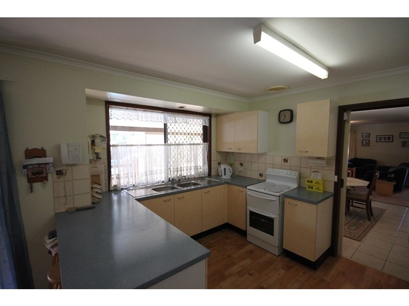 34 Hannant Street, Collingwood Park QLD 4301